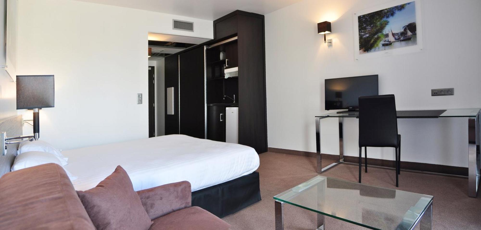 Golden Tulip Pornic Suites- Appart Hotel Oda fotoğraf
