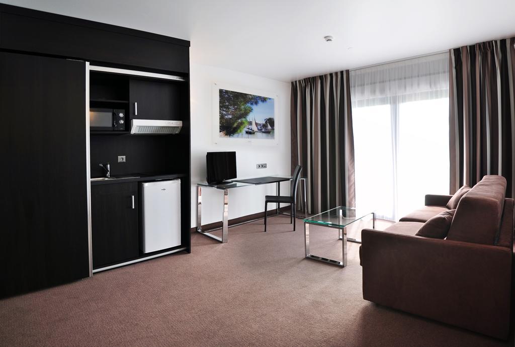 Golden Tulip Pornic Suites- Appart Hotel Dış mekan fotoğraf