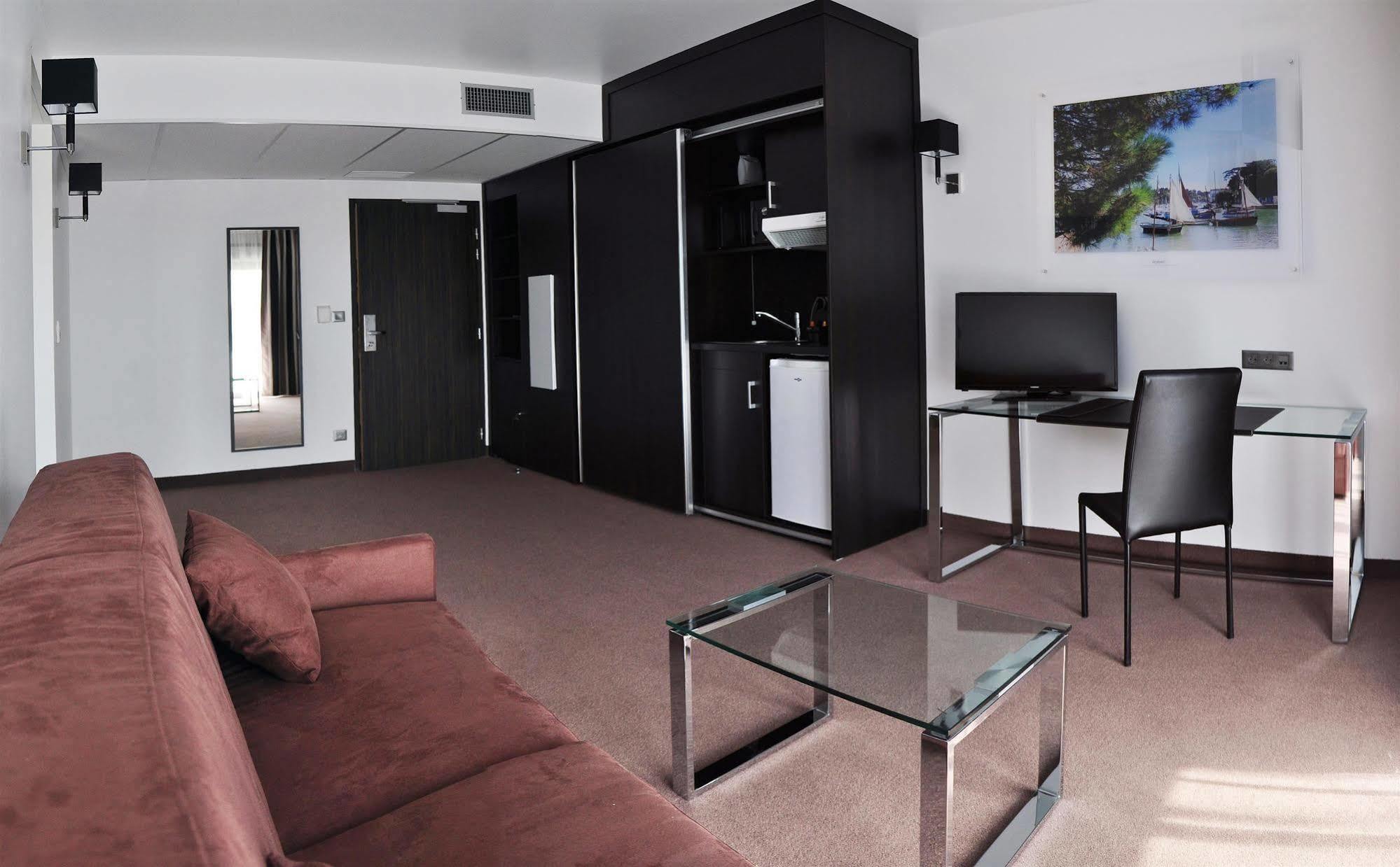 Golden Tulip Pornic Suites- Appart Hotel Dış mekan fotoğraf
